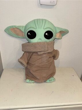 💚 Large 22” Star Wars The Manchurian Child Plush